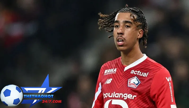 leny yoro duoc vi nhu william saliba moi Leny Yoro được ví như William Saliba mới