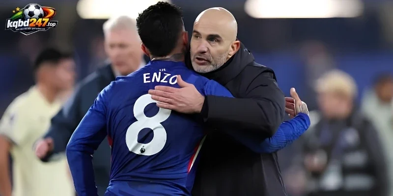 Enzo Fernandez 140 Triệu Bảng: Man City Quyết Tâm Hoàn Tất “Bom Tấn” 3 Chelsea quyết tâm giữa giá Fernandez cao